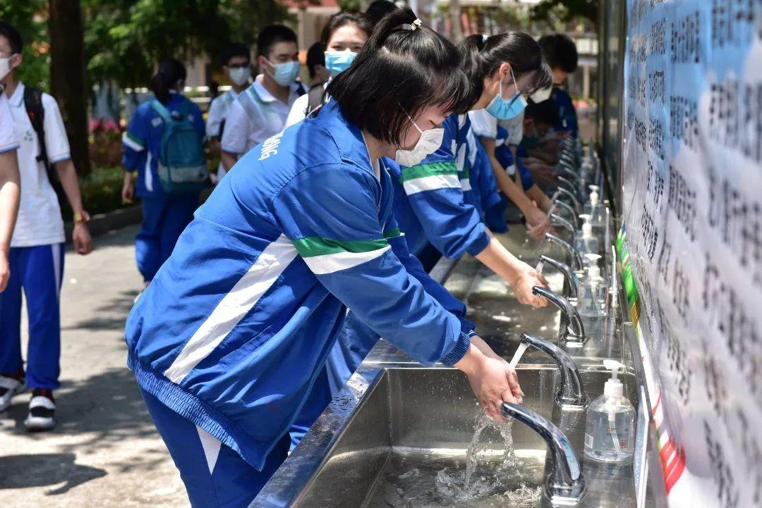 广州华附复学返校首日：草长莺飞四月天，莘莘学子归校园  疫情相关 第31张