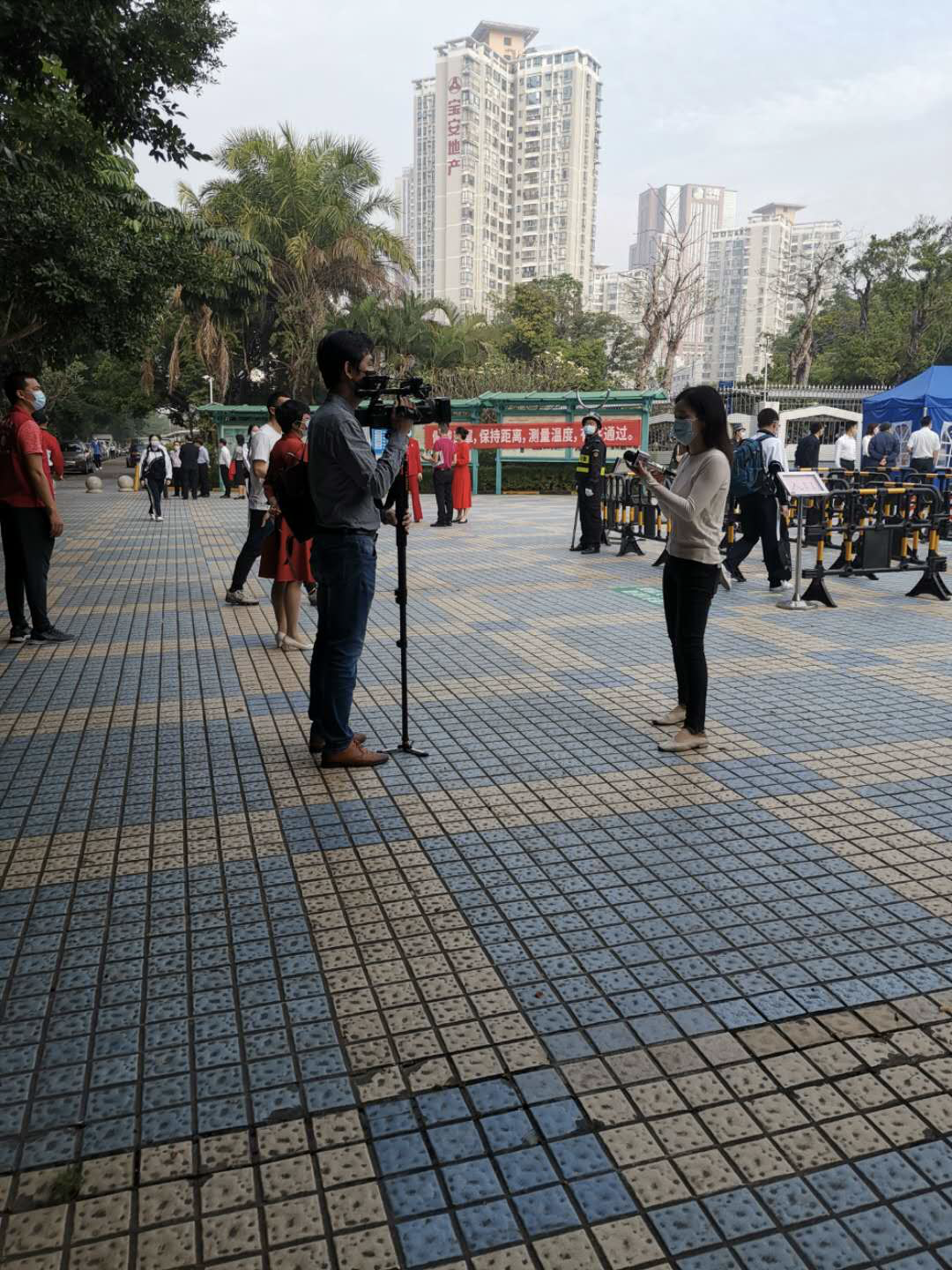 深圳开学｜多图直击疫情后高三初三开学第一现场（2020.04.27）  疫情相关 第50张