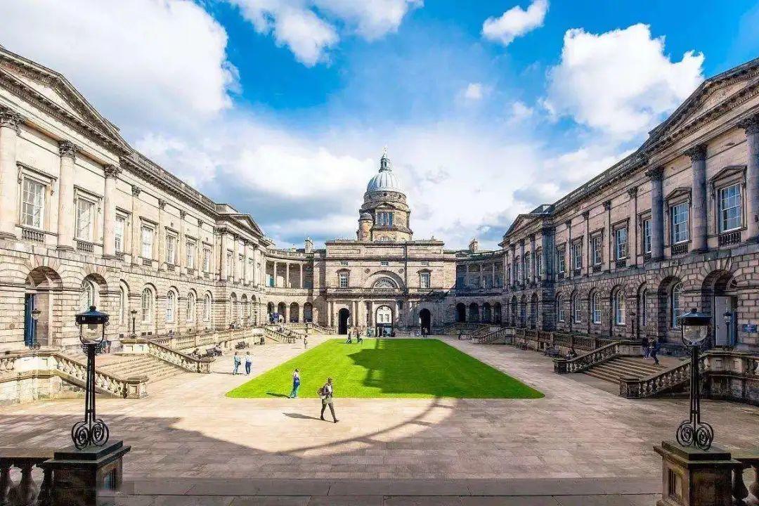 2021年申请之爱丁堡大学 -- 爱丁堡大学商学院 相关截止日期  英国留学 第1张