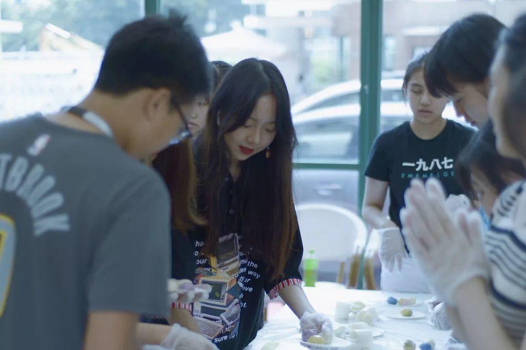 游子|月饼味的团建  深圳国际交流学院 第9张